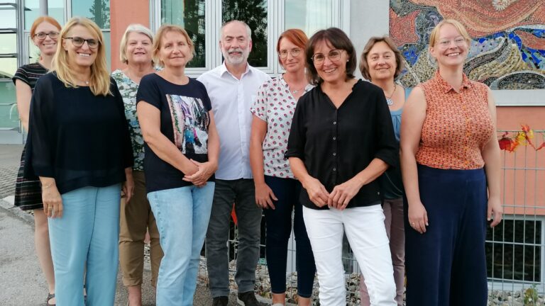 Mehr über den Artikel erfahren Neuer Vorstand beim Verein „Freunde der SonnenSchule“