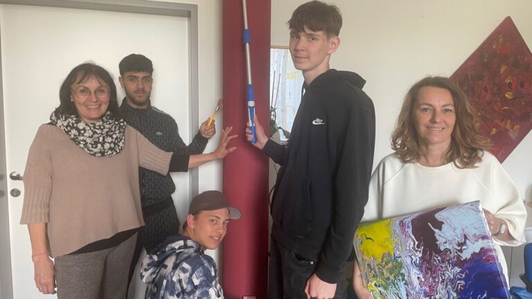 Mehr über den Artikel erfahren Die SonnenSchule wird bunt!