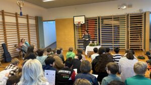 Mehr über den Artikel erfahren Adventkranzweihe